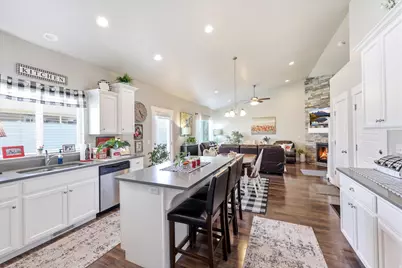 458 E 350 S, Nephi, UT 84648 - Photo 10