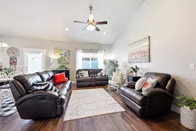 458 E 350 S, Nephi, UT 84648 - Photo 6