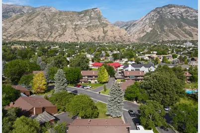 2753 N Edgewood Dr E, Provo, UT 84604 - Photo 26
