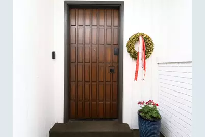 2753 N Edgewood Dr E, Provo, UT 84604 - Photo 4