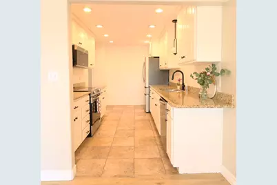 2753 N Edgewood Dr E, Provo, UT 84604 - Photo 6