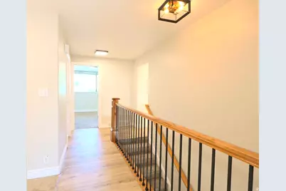 2753 N Edgewood Dr E, Provo, UT 84604 - Photo 8