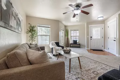 9256 Prairie Dunes Way, Eagle Mountain, UT 84005 - Photo 10