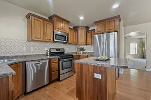 9256 Prairie Dunes Way, Eagle Mountain, UT 84005 - Photo 16