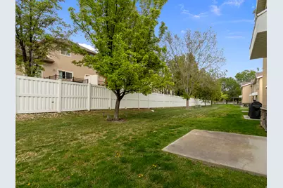 1546 W Compass Point Ln S #2B, West Jordan, UT 84084 - Photo 4