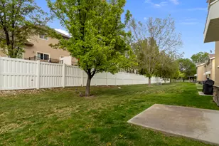 1546 W Compass Point Ln S, West Jordan, UT 84084 - Photo 4
