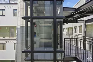 360 W Broadway S, Salt Lake City, UT 84101 - Photo 28