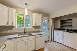 38 S 1000 E, Payson, UT 84651 - Photo 10