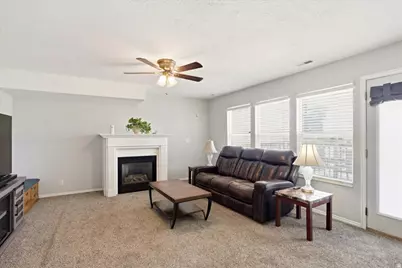 4039 W 4900 S, Roy, UT 84067 - Photo 14