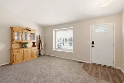 4039 W 4900 S, Roy, UT 84067 - Photo 6