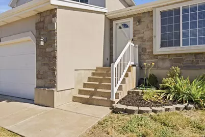 4039 W 4900 S, Roy, UT 84067 - Photo 2