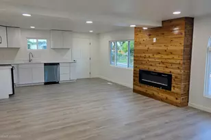 8949 S Reliance Dr W, Sandy, UT 84070 - Photo 12