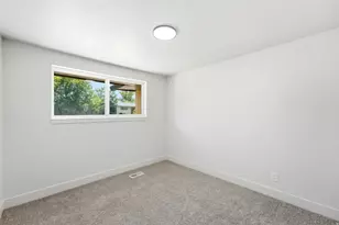 5532 S Easton St, Taylorsville, UT 84129 - Photo 20