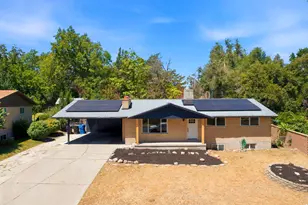 5532 S Easton St, Taylorsville, UT 84129 - Photo 2