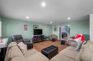 2708 S Highland Dr, Salt Lake City, UT 84106 - Photo 4