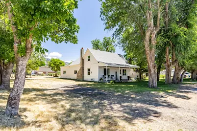 407 S 100 E, Hyrum, UT 84319 - Photo 30