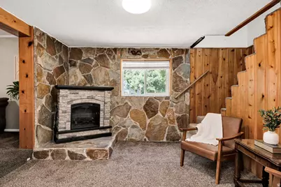 407 S 100 E, Hyrum, UT 84319 - Photo 12