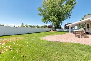 1843 W Springwater Dr S, Orem, UT 84058 - Photo 36