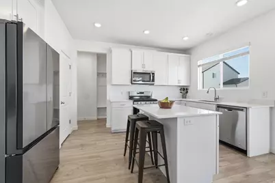 792 S 4000 W, Syracuse, UT 84075 - Photo 6