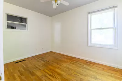 1007 Bonneville Ave, Logan, UT 84341 - Photo 14