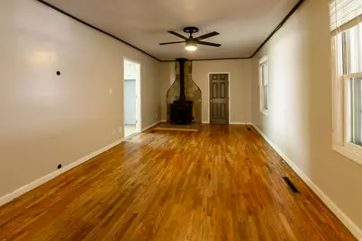 1007 Bonneville Ave, Logan, UT 84341 - Photo 10