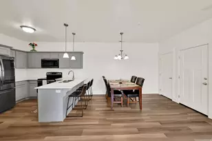 1794 W Eaglewood Dr N, Saratoga Springs, UT 84045 - Photo 8