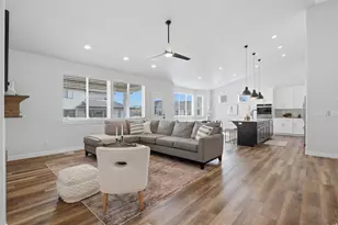 1006 W Katelyn Faith Cir, South Jordan, UT 84095 - Photo 8