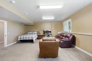 2377 S Cameron Dr, West Haven, UT 84401 - Photo 36