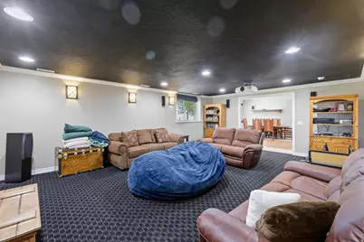 2377 S Cameron Dr, West Haven, UT 84401 - Photo 32