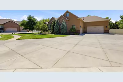 2377 S Cameron Dr, West Haven, UT 84401 - Photo 74