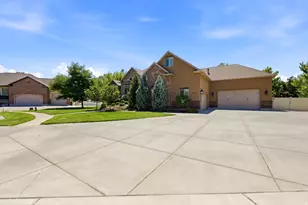 2377 S Cameron Dr, West Haven, UT 84401 - Photo 74