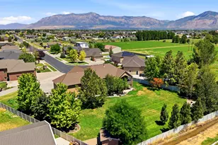 2377 S Cameron Dr, West Haven, UT 84401 - Photo 64