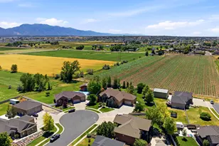 2377 S Cameron Dr, West Haven, UT 84401 - Photo 62
