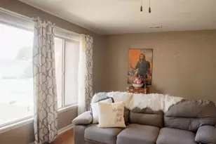 156 E 400 S, Vernal, UT 84078 - Photo 6