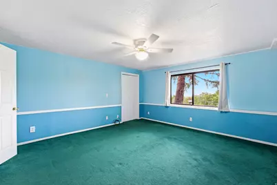 299 E Sage, Tooele, UT 84074 - Photo 28