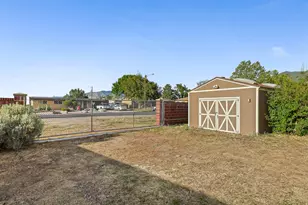 299 E Sage, Tooele, UT 84074 - Photo 70