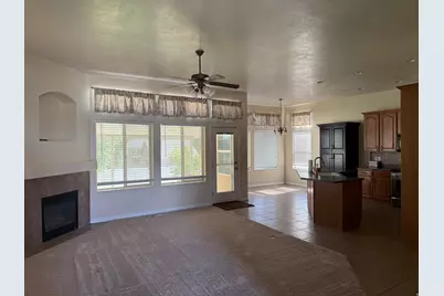 1173 W 2175 S, Syracuse, UT 84075 - Photo 6