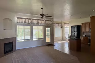 1173 W 2175 S, Syracuse, UT 84075 - Photo 6