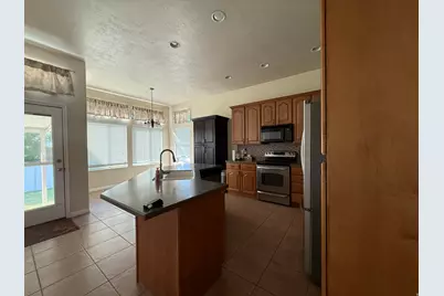 1173 W 2175 S, Syracuse, UT 84075 - Photo 32