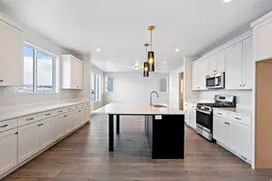 6988 W Syndey Peak Ln S, West Jordan, UT 84081 - Photo 10