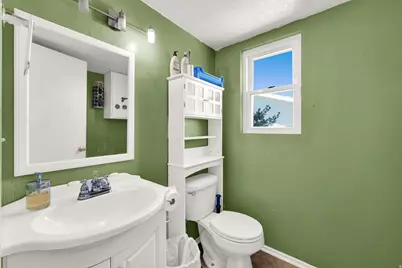5289 S Leprechaun Ln W, Salt Lake City, UT 84118 - Photo 8