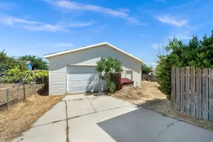 5289 S Leprechaun Ln W, Salt Lake City, UT 84118 - Photo 20