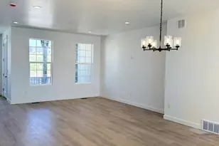7604 S Clipper Hill Rd W, West Jordan, UT 84081 - Photo 6