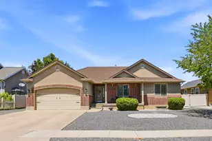 640 W 3650 S, Riverdale, UT 84405 - Photo 2