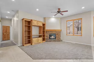 10596 S Pinyon Pines Ct W, South Jordan, UT 84095 - Photo 12