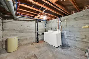 406 W 3300 S, Bountiful, UT 84010 - Photo 38