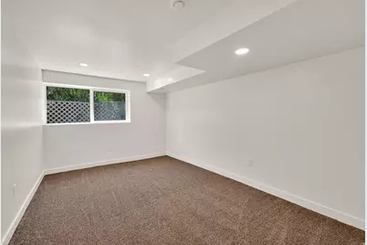 406 W 3300 S, Bountiful, UT 84010 - Photo 34