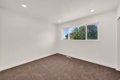 406 W 3300 S, Bountiful, UT 84010 - Photo 26