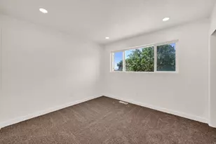 406 W 3300 S, Bountiful, UT 84010 - Photo 26