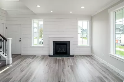801 E Cy's Rd #19, Sandy, UT 84094 - Photo 2